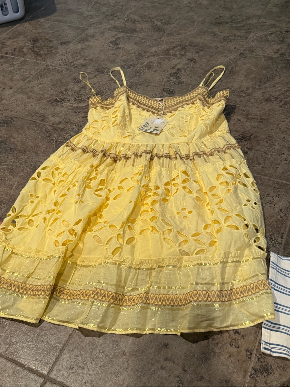🥗Yellow Eyelet Sundress for - Lightweight Summer Dress